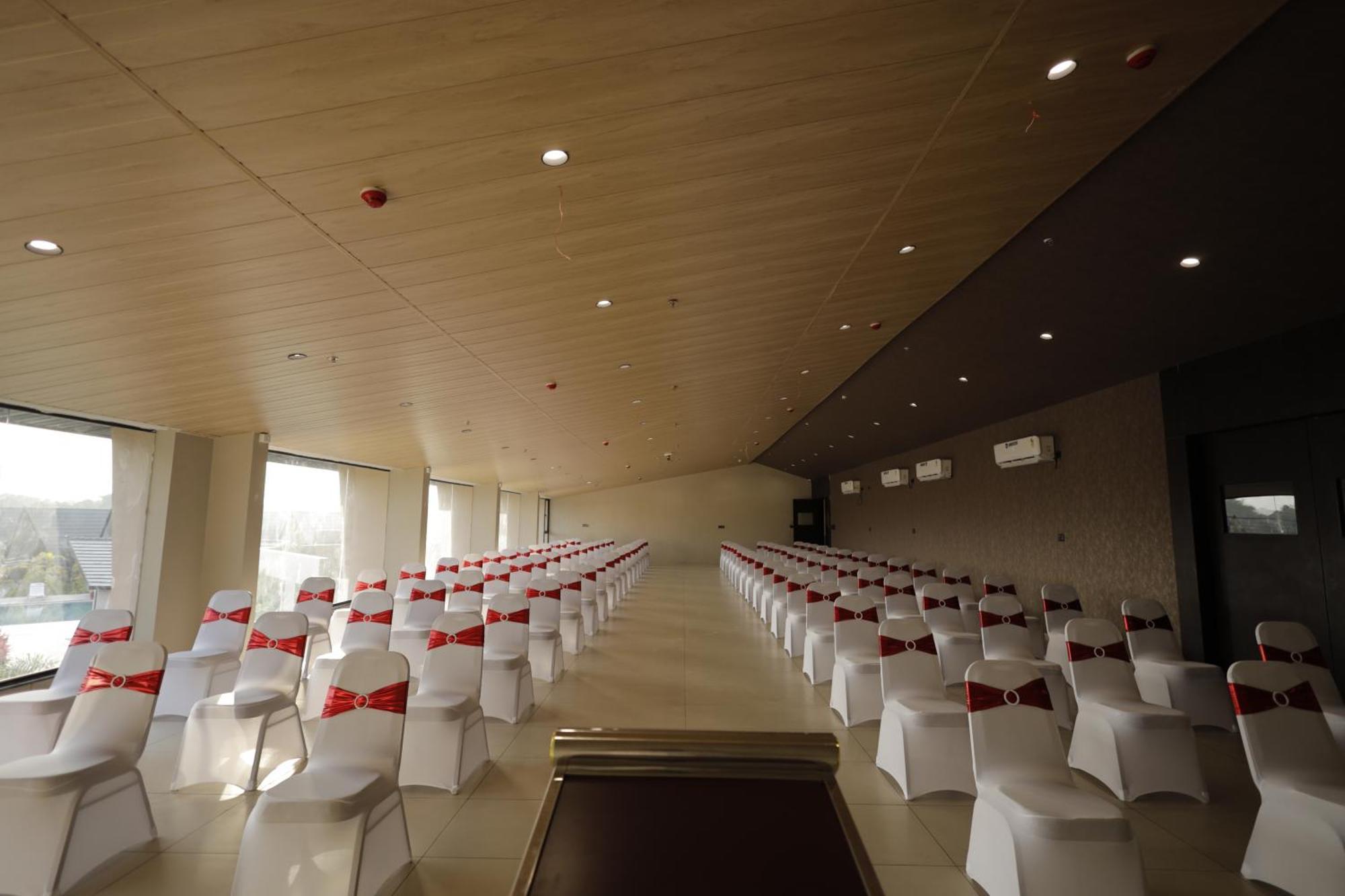 Regenta Resort Vindhyachal, Statue Of Unity Kevadia Bagian luar foto